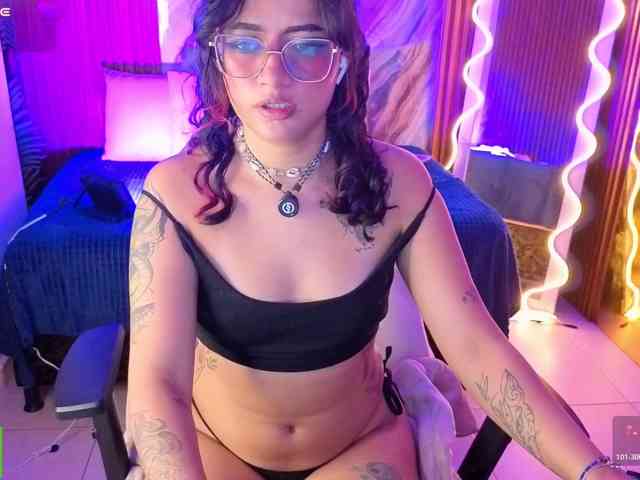 Kristen-tay webcam