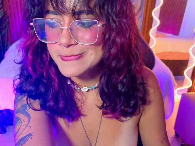 Kristen-tay webcam