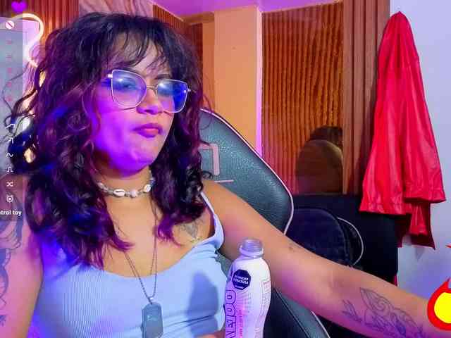 Kristen-tay webcam