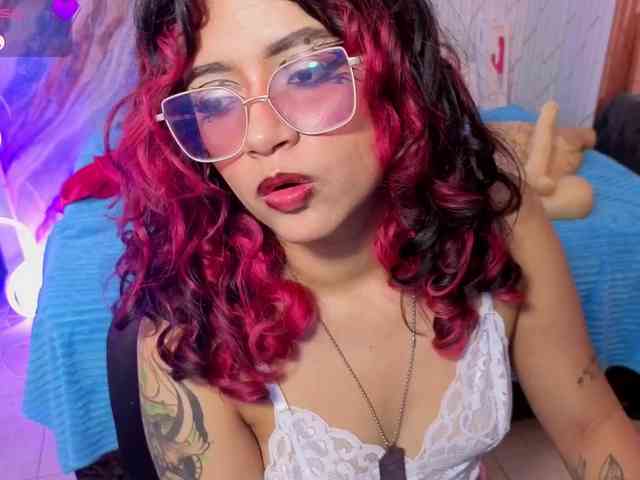 Kristen-tay webcam