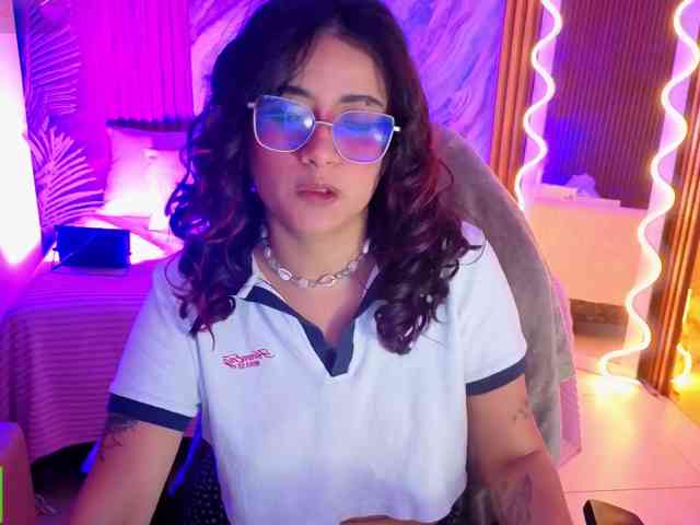 Kristen-tay webcam