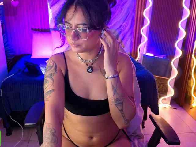 Kristen-tay Kristen-tay