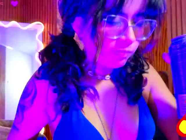 Kristen-tay webcam