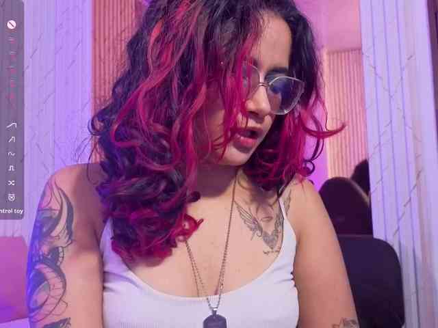 Kristen-tay webcam