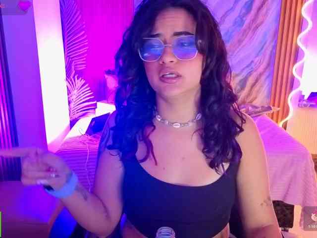 Kristen-tay webcam