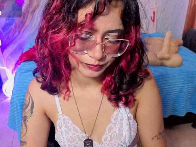 Kristen-tay webcam