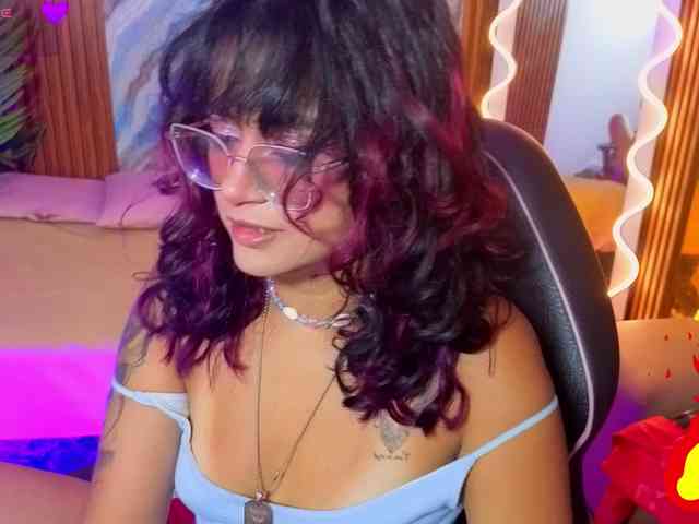 Kristen-tay webcam