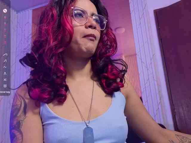 Kristen-tay webcam