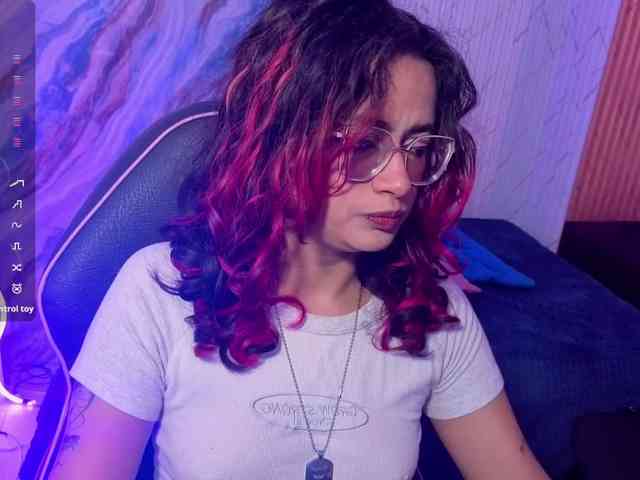 Kristen-tay webcam