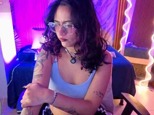 Kristen-tay