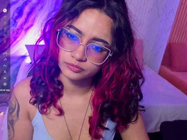 Kristen-tay webcam