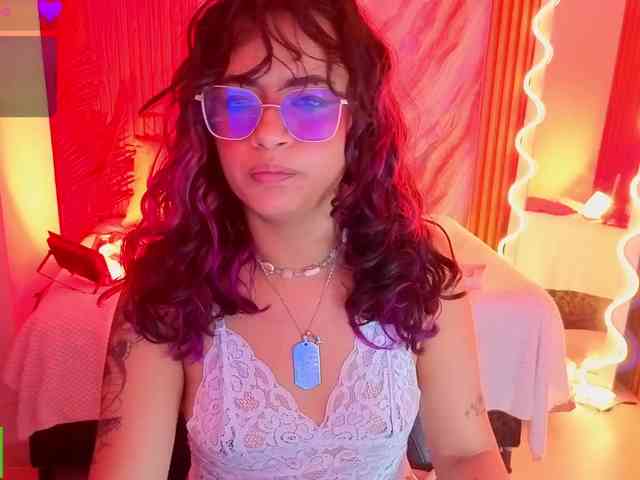 Kristen-tay webcam