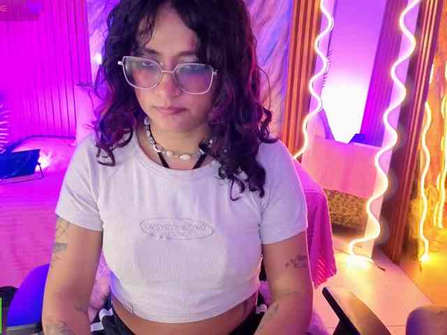 Kristen-tay