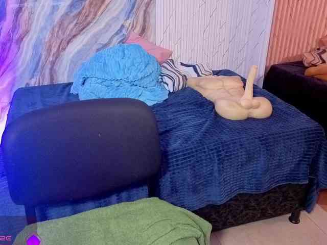 Kristen-tay webcam