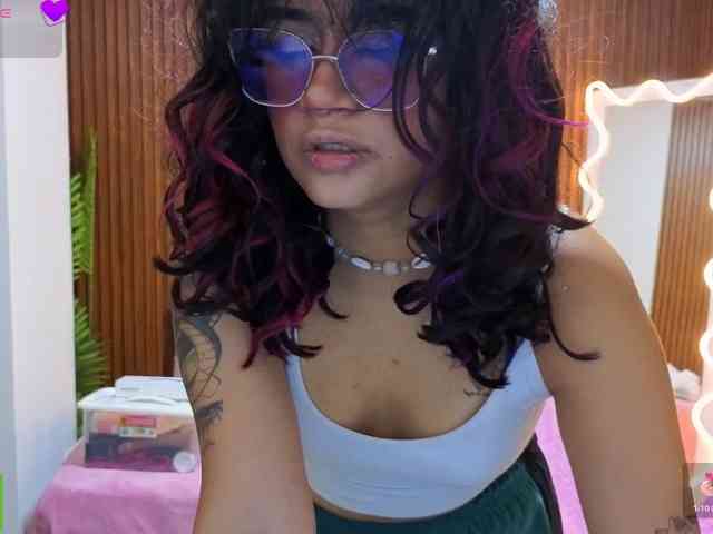 Kristen-tay