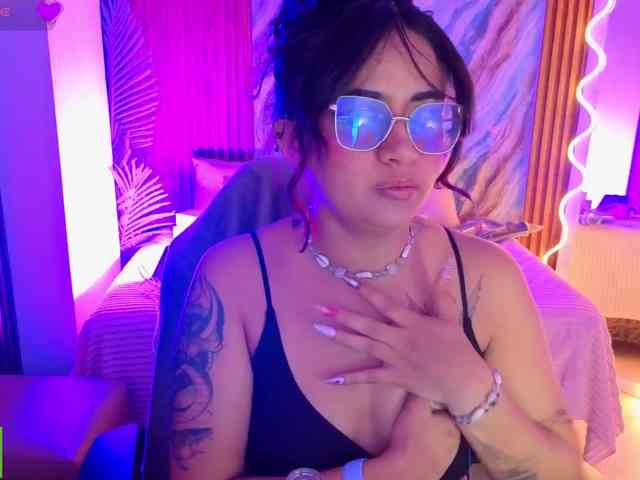 Kristen-tay webcam
