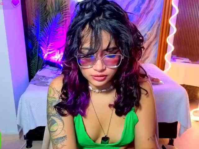 Kristen-tay webcam