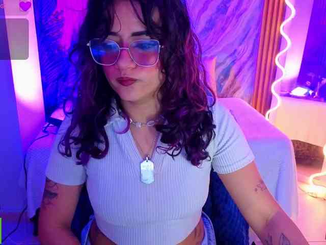 Kristen-tay webcam