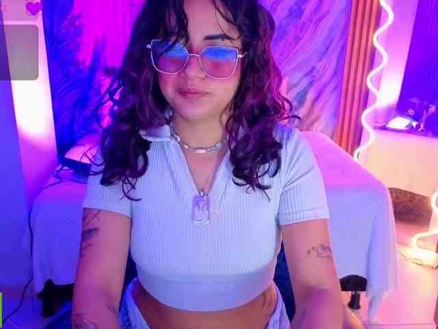 Kristen-tay Kristen-tay
