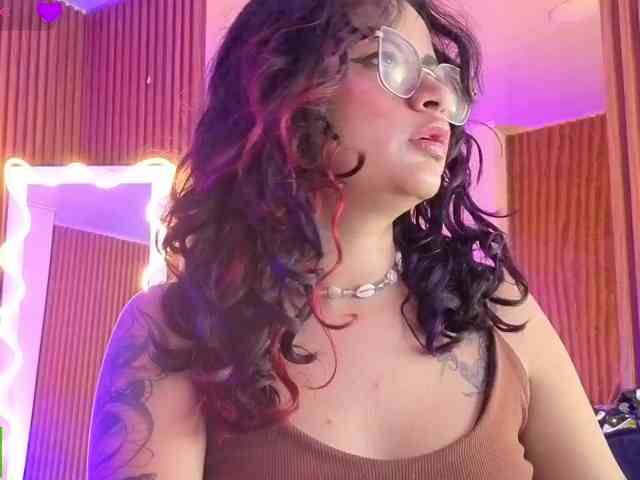 Kristen-tay webcam