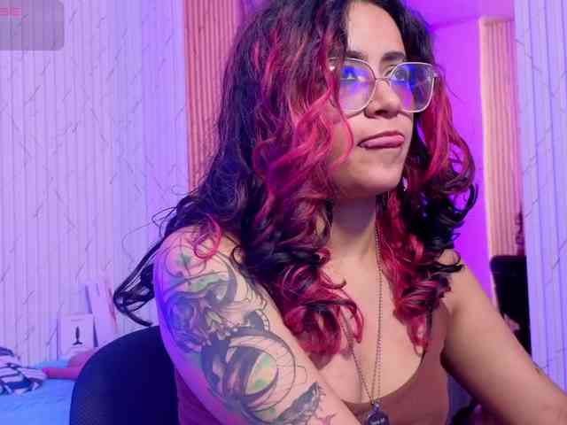 Kristen-tay webcam