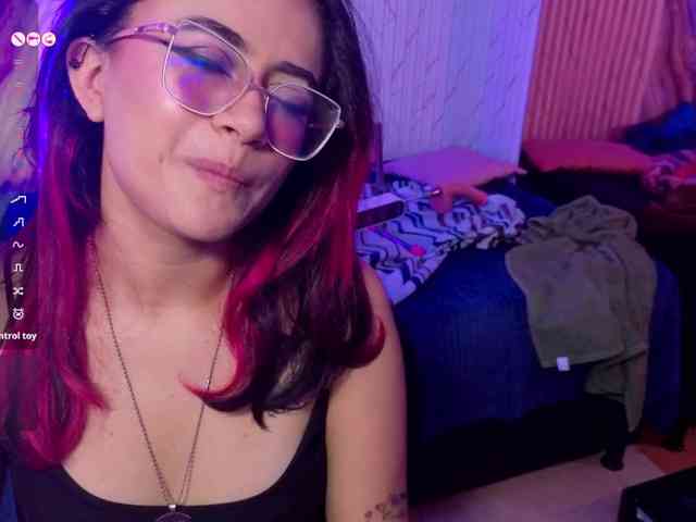 Kristen-tay webcam