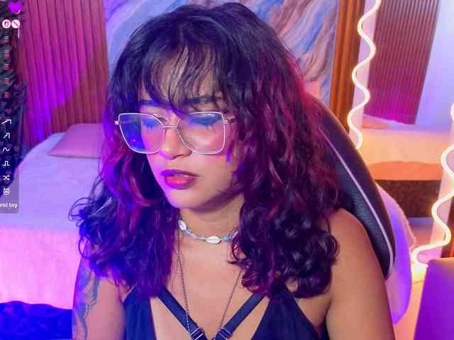 Kristen-tay webcam