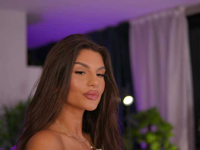 JessyKisss live cam on BongaCams