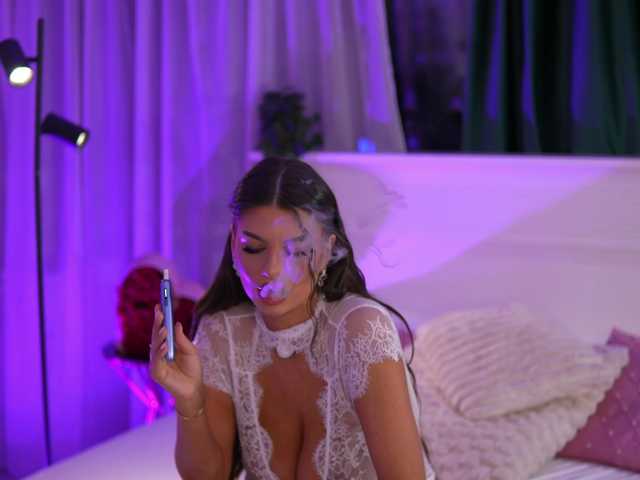 JessyKisss live cam preview