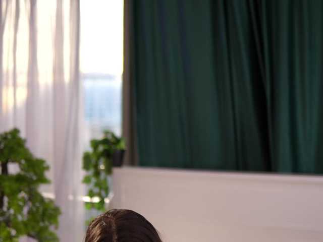 JessyKisss live webcam show
