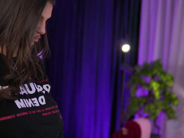 JessyKisss's BongaCams show and profile