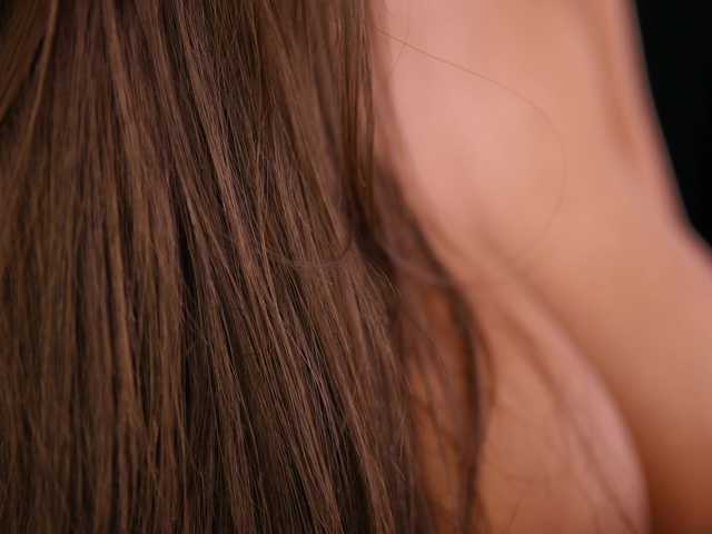 JessyKisss live cam on BongaCams
