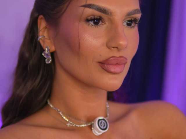 JessyKisss live cam on BongaCams