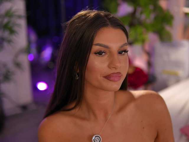 JessyKisss live webcam show