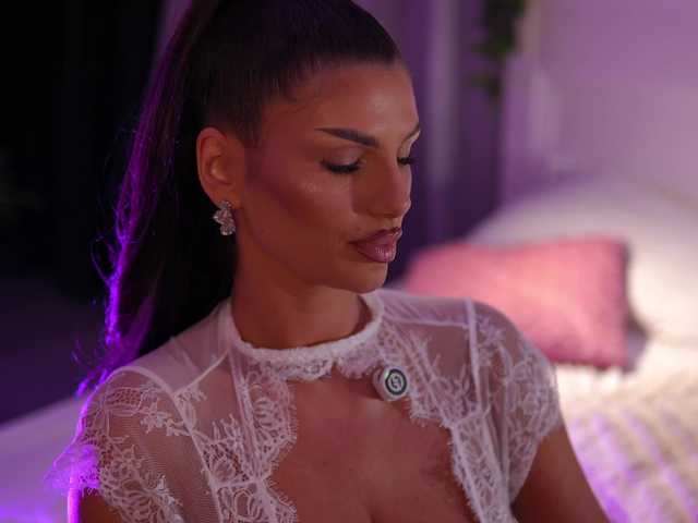 JessyKisss live cam on BongaCams