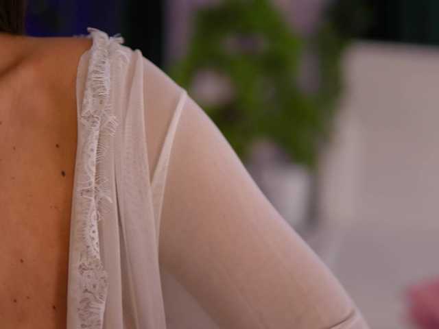 JessyKisss live webcam show
