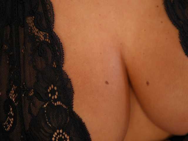 JessyKisss live cam on BongaCams