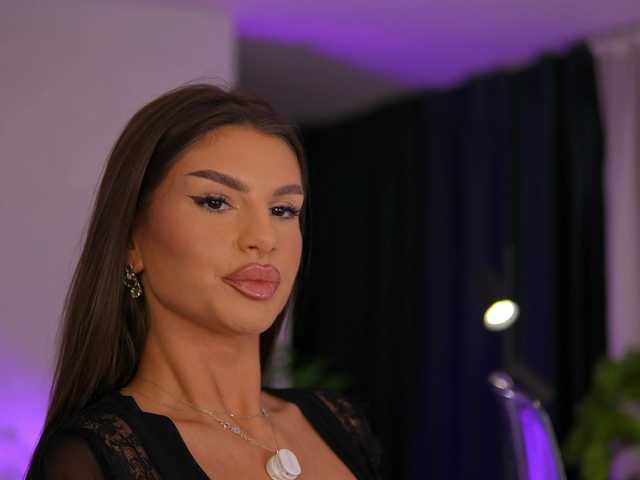 JessyKisss live cam on BongaCams