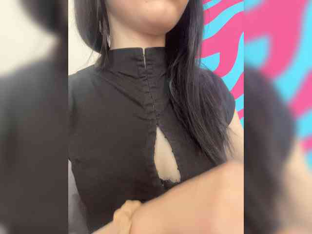 Model: desdemonaaaa