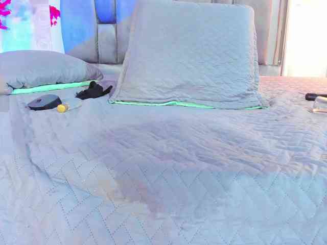 milfhorny69 Live Webcam on BongaCams
