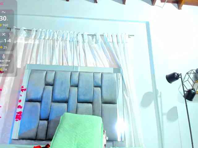 milfhorny69 webcam