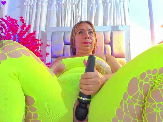 milfhorny69
