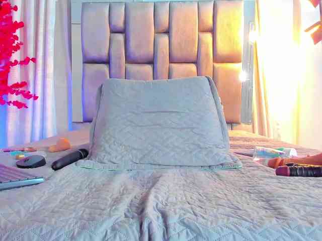 milfhorny69 Live Webcam on BongaCams