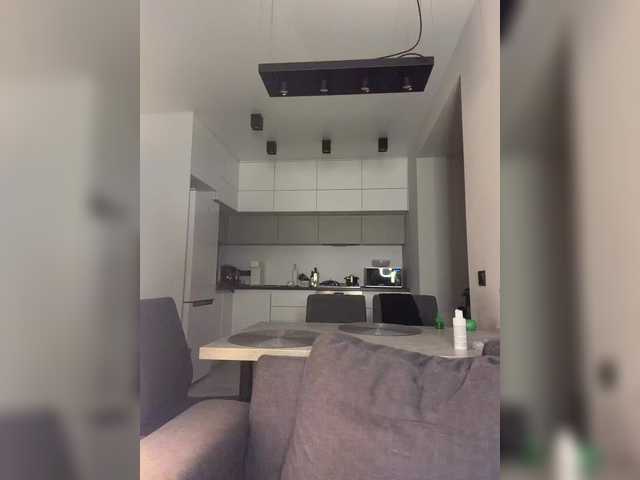 Klubnika13 live cam on BongaCams