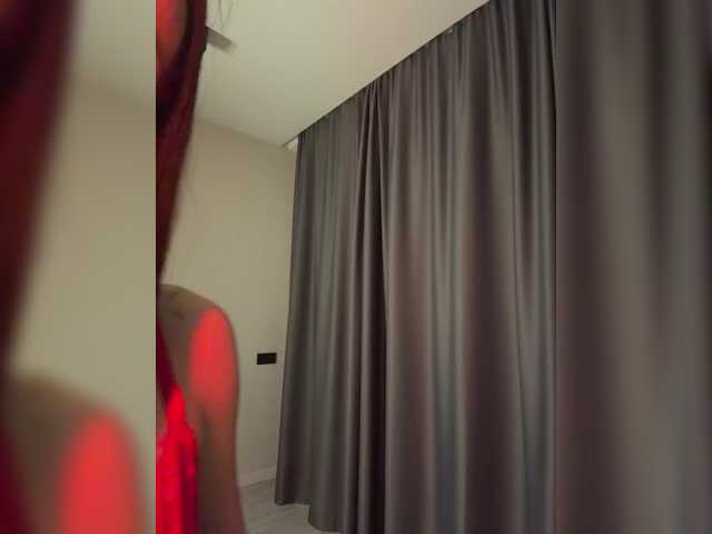 Klubnika13 live cam on BongaCams