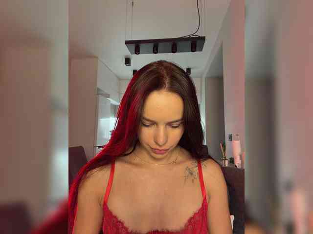 Klubnika13 webcam