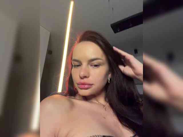 Klubnika13 webcam