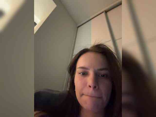Klubnika13 webcam