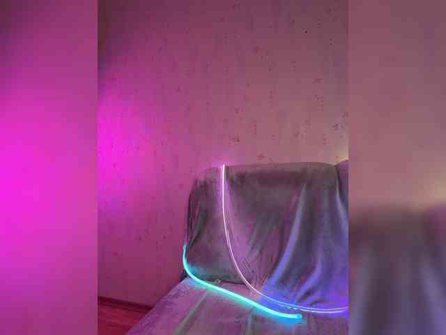 Klubnika13 webcam