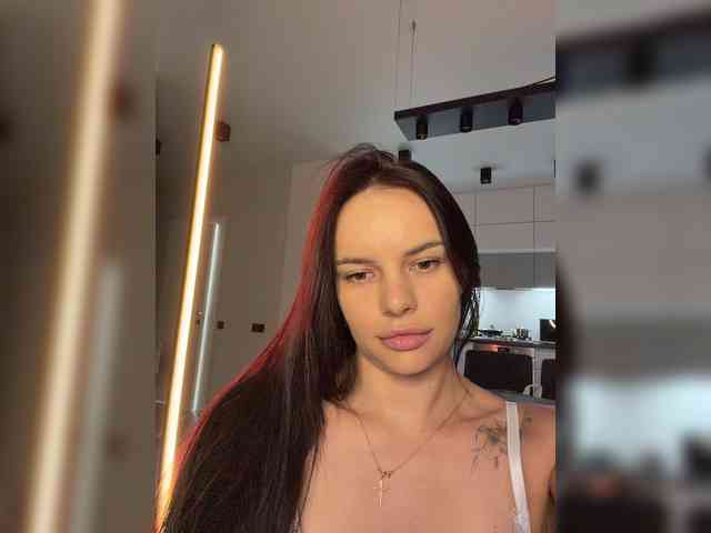 Klubnika13 webcam